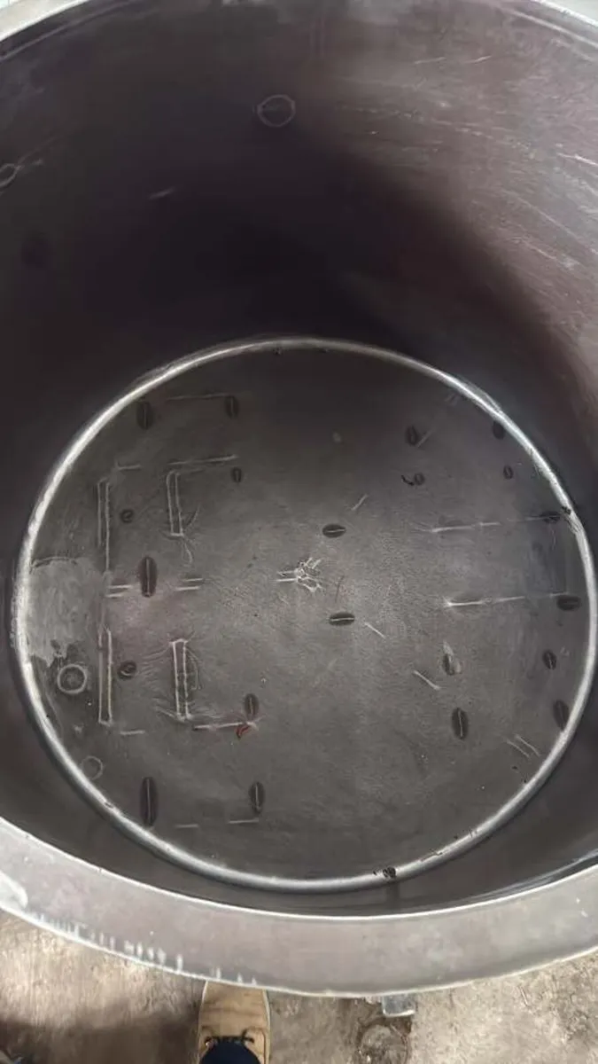 Mobile Industrial Steel Mixing / Storage Kettle - Image 2