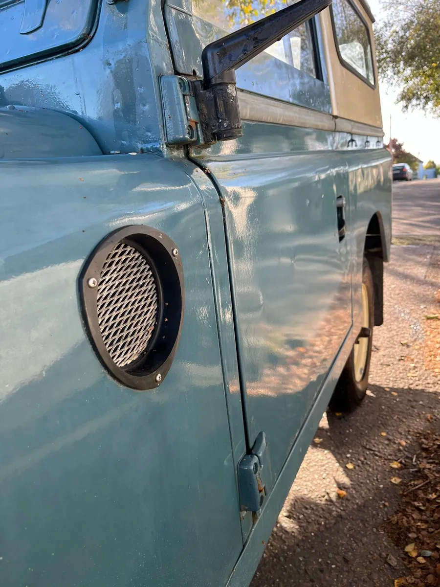 Landrover series 3 - Image 4
