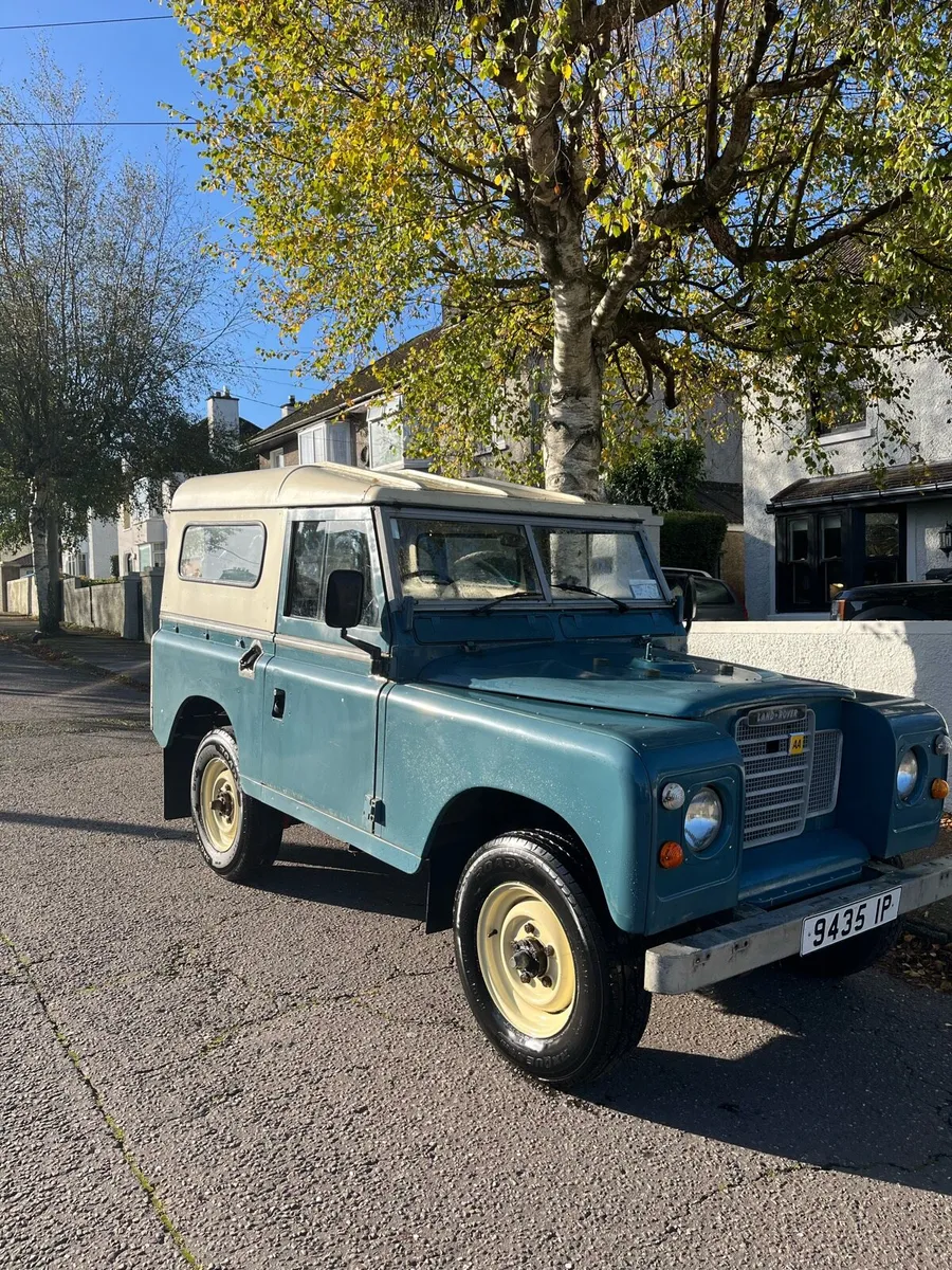 Landrover series 3 - Image 1