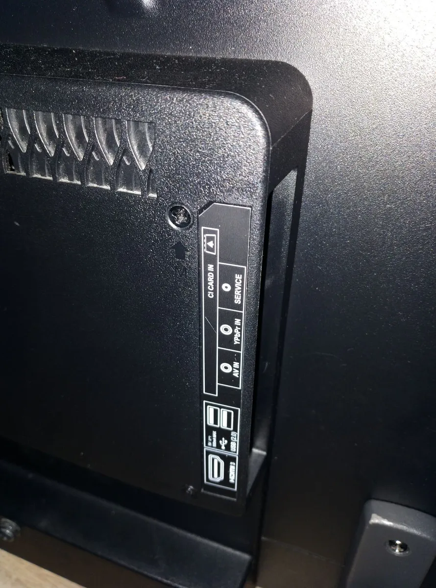 Television ,sharp LCD ,colour 43 inch - Image 3