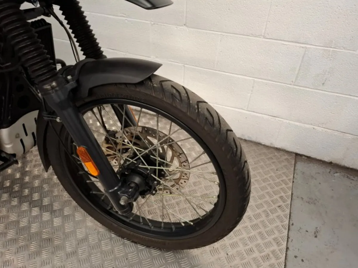 Riyal Enfield Himalayan 411 2021 - Image 3