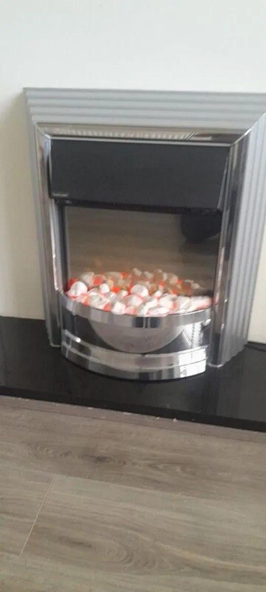 electric fireplace  as new - Image 1