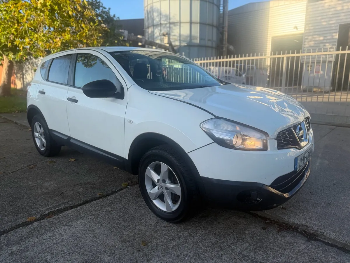 2011 Nissan Qashqai 1.5DCI (low mileage) - Image 1