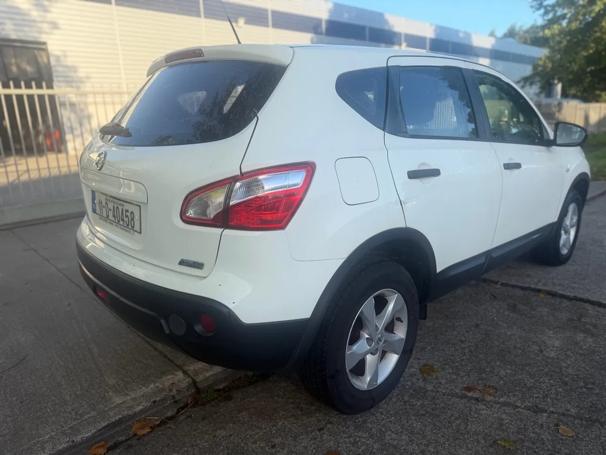 2011 Nissan Qashqai 1.5DCI (low mileage) - Image 2