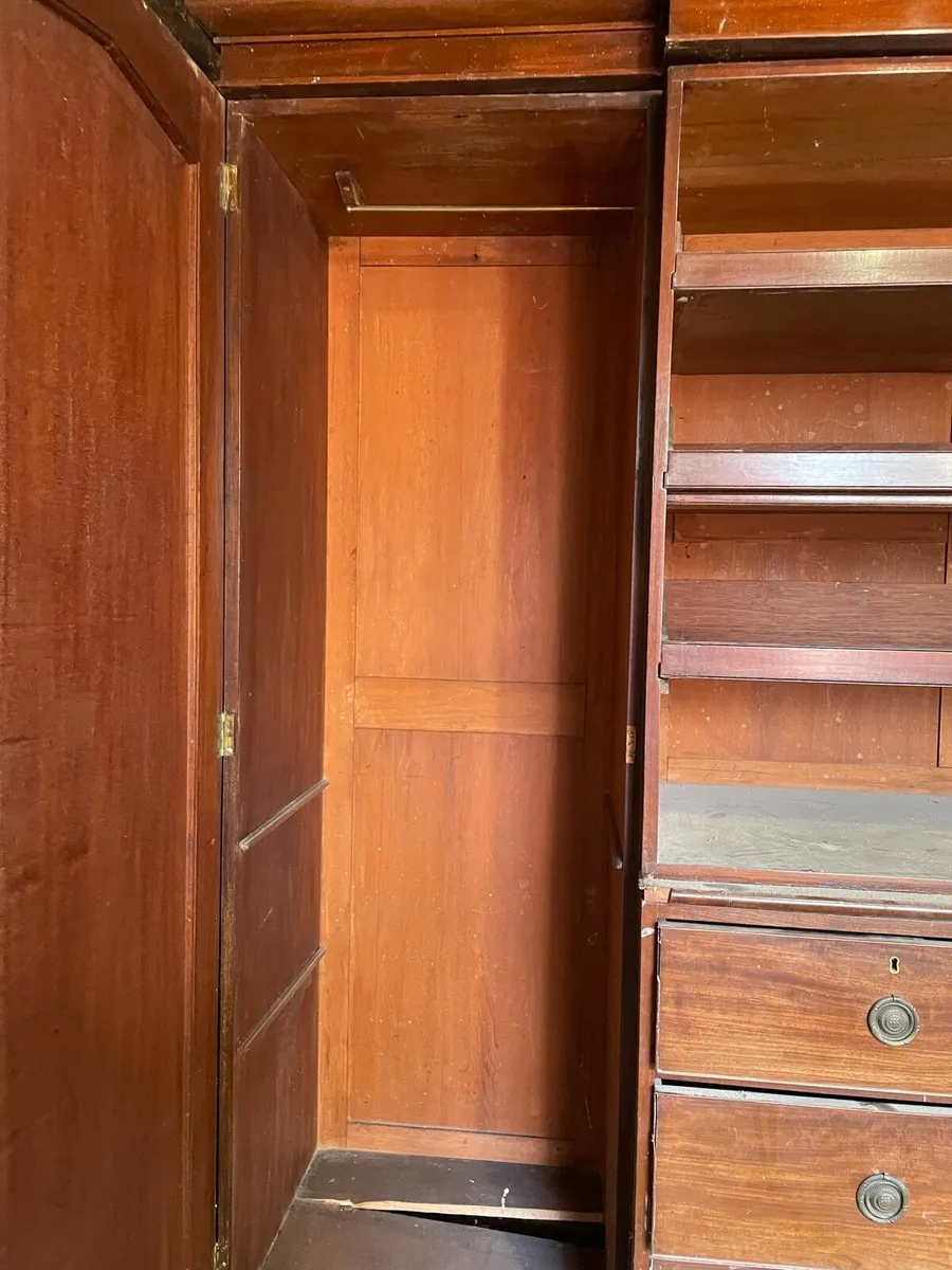 Vintage Wardrobe - Image 4