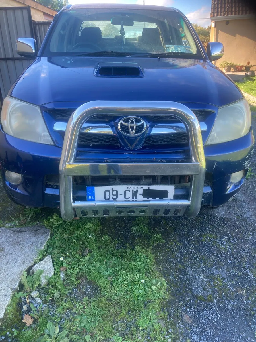 Toyota hilux - Image 1