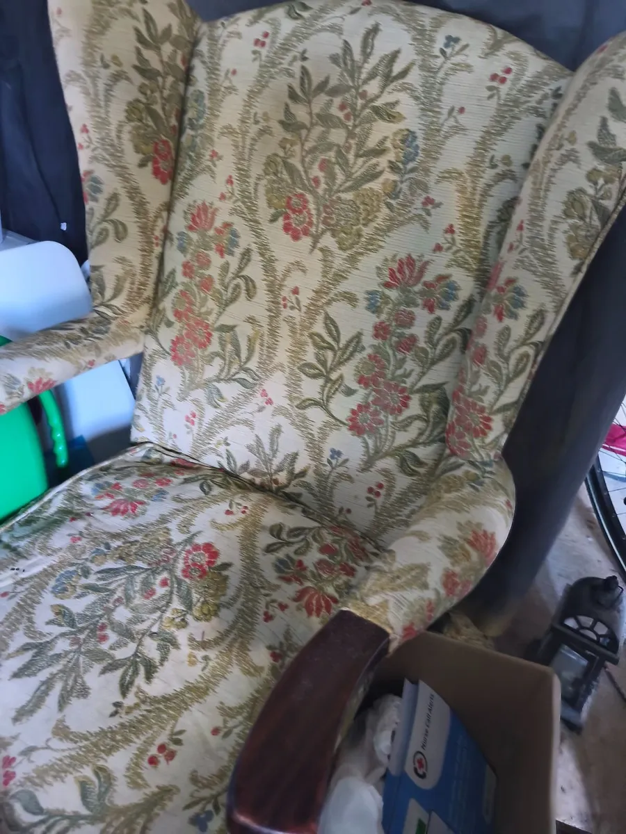classic chair - Image 1