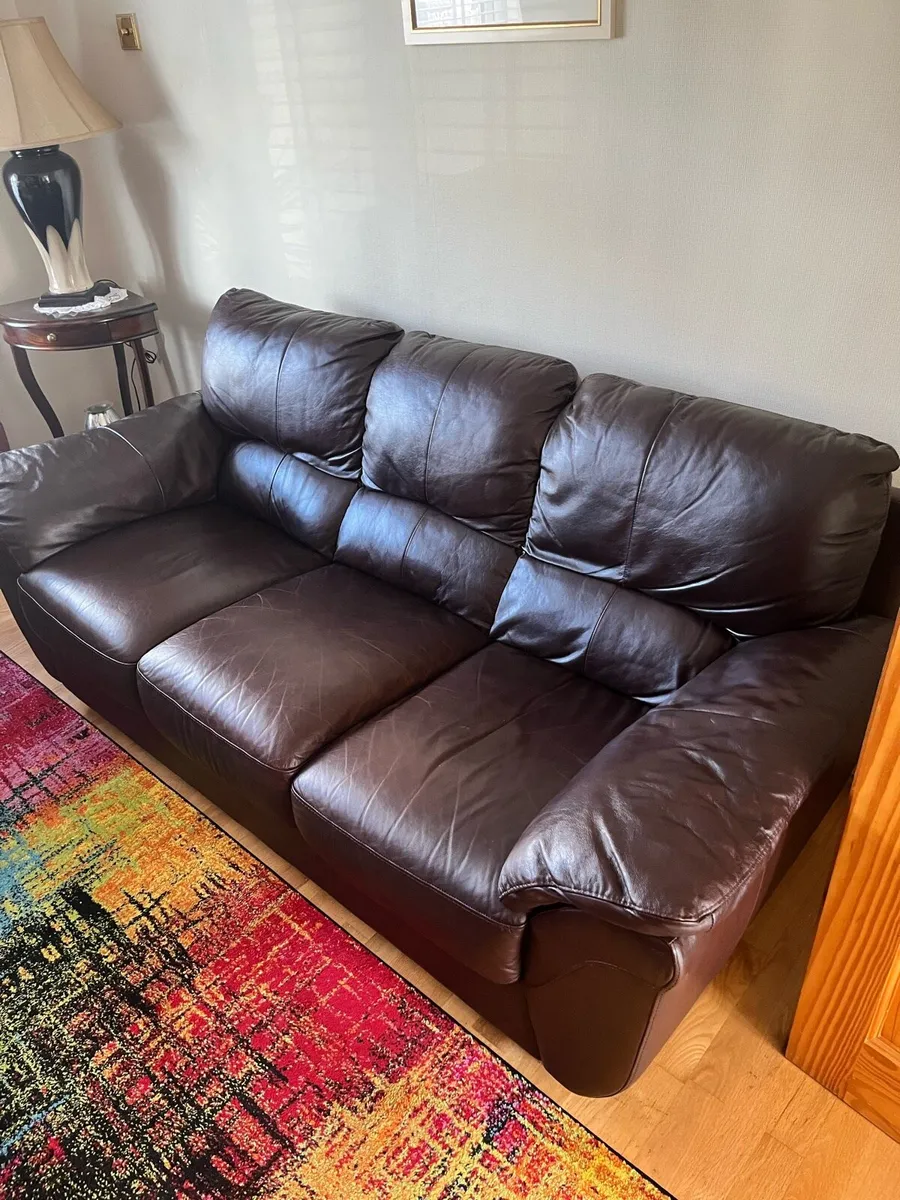 Brown leather furniture suite - Image 4