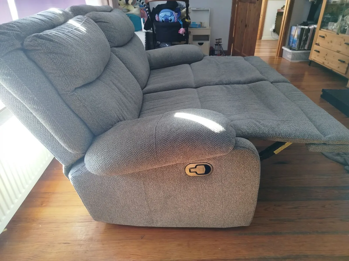Sofa 2 Seater - Image 4