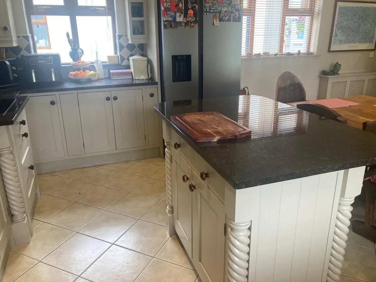 Kitchen - Image 2