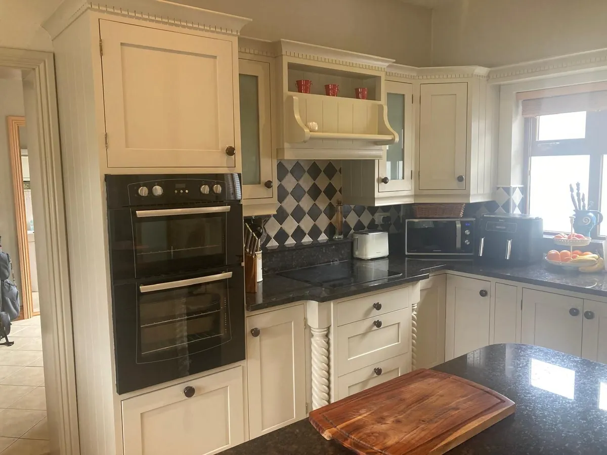 Kitchen - Image 3