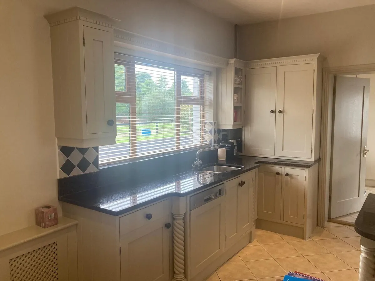 Kitchen - Image 4