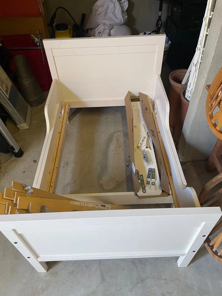Childs ikea busunge bed - Image 1