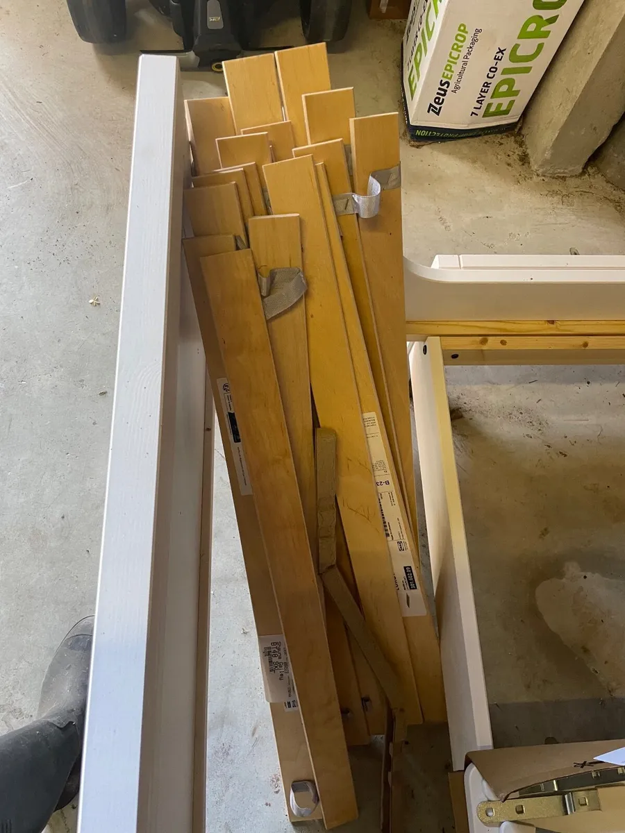 Childs ikea busunge bed - Image 2
