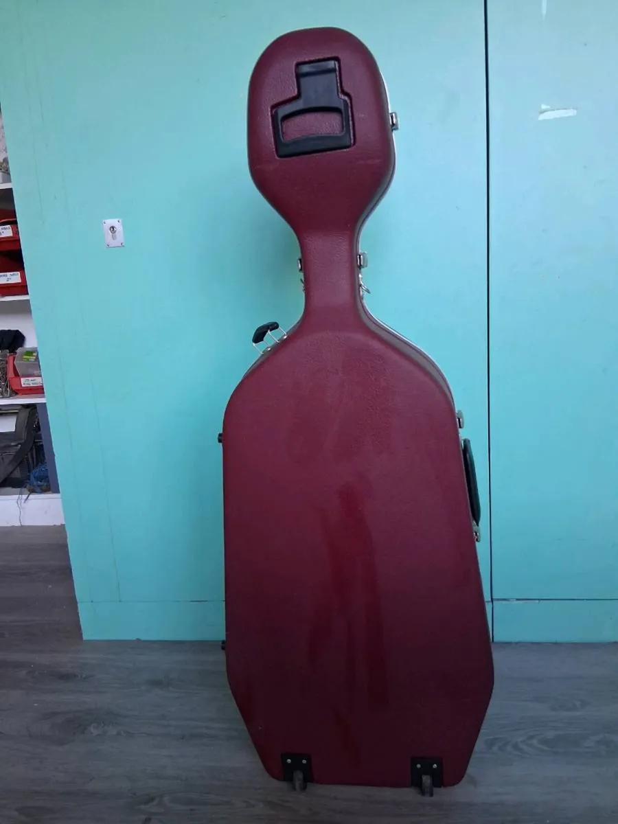 Cello hard case. - Image 4