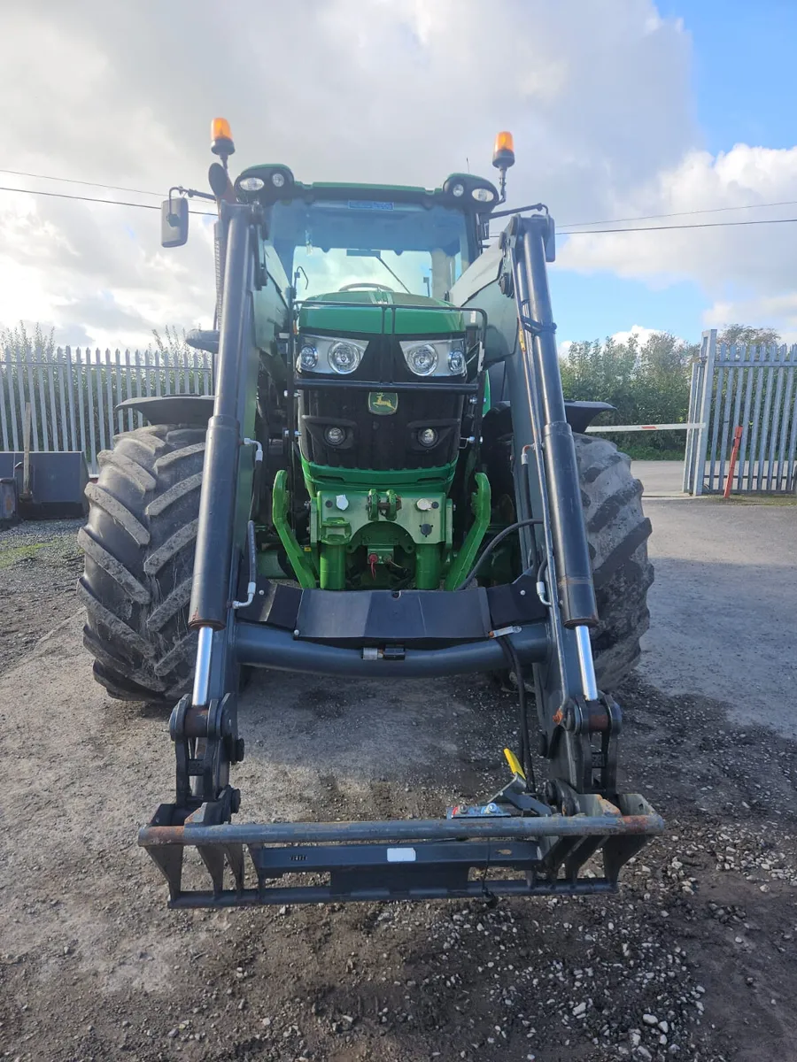 2015 JOHN DEERE 6150R + QUICKE LOADER €65K + VAT - Image 2