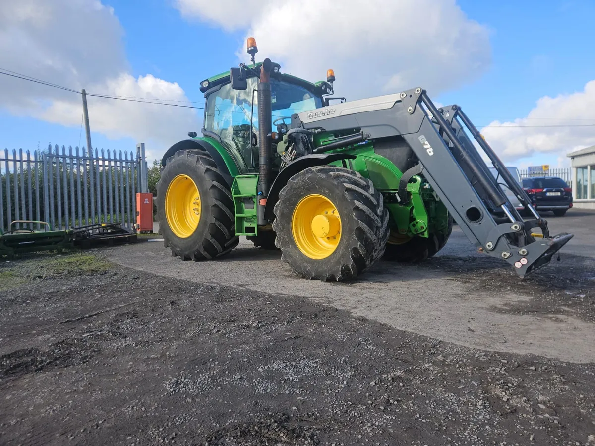2015 JOHN DEERE 6150R + QUICKE LOADER €65K + VAT - Image 3