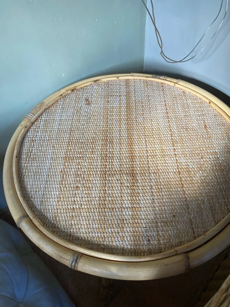 Like new Indoor wicker furniture set - Image 4