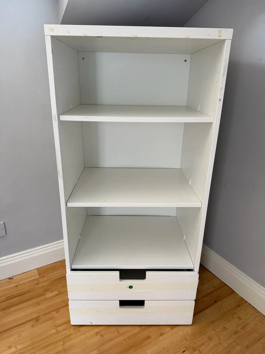 Free shelving and drawer unit - Image 1