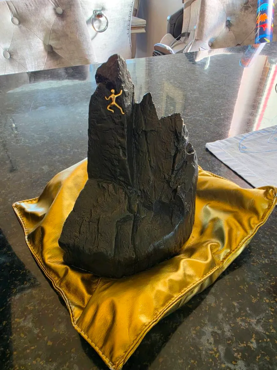 The Animist statue - Image 2