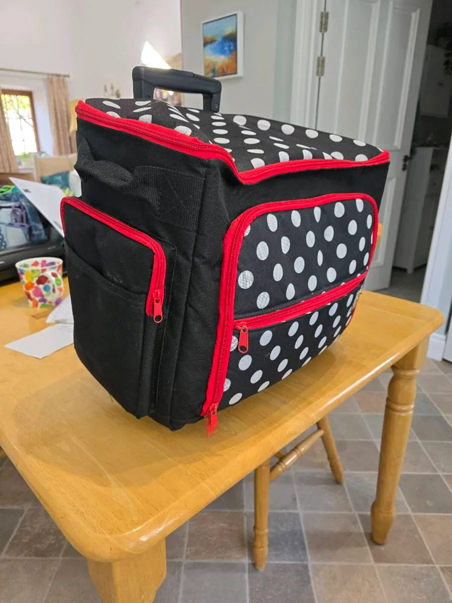 Prym sewing machine trolley bag - Image 1