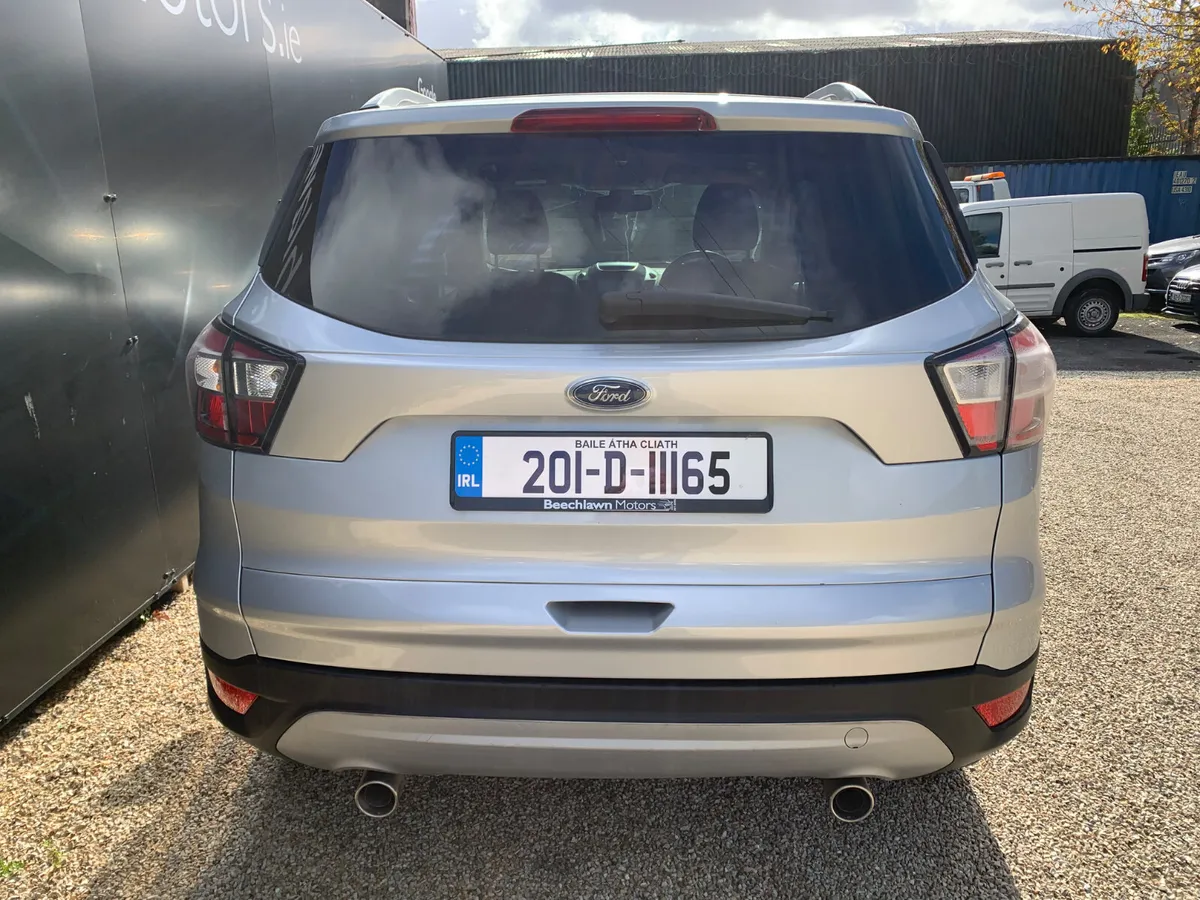 FORD KUGA 1.5 TDCI 120 PS TITANIUM COMMERCIAL - Image 4