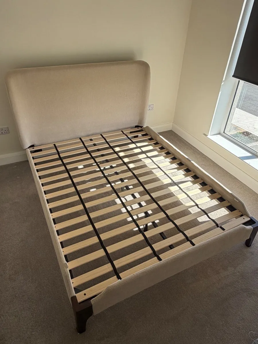 King Side Bed - Image 1
