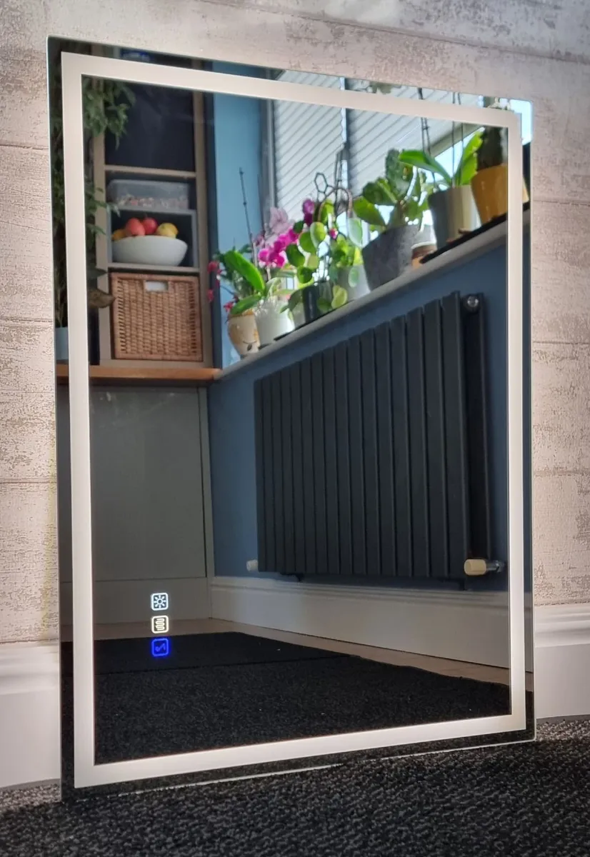LED Bathroom Mirror 60x80cm Demister Bluetooth - Image 2