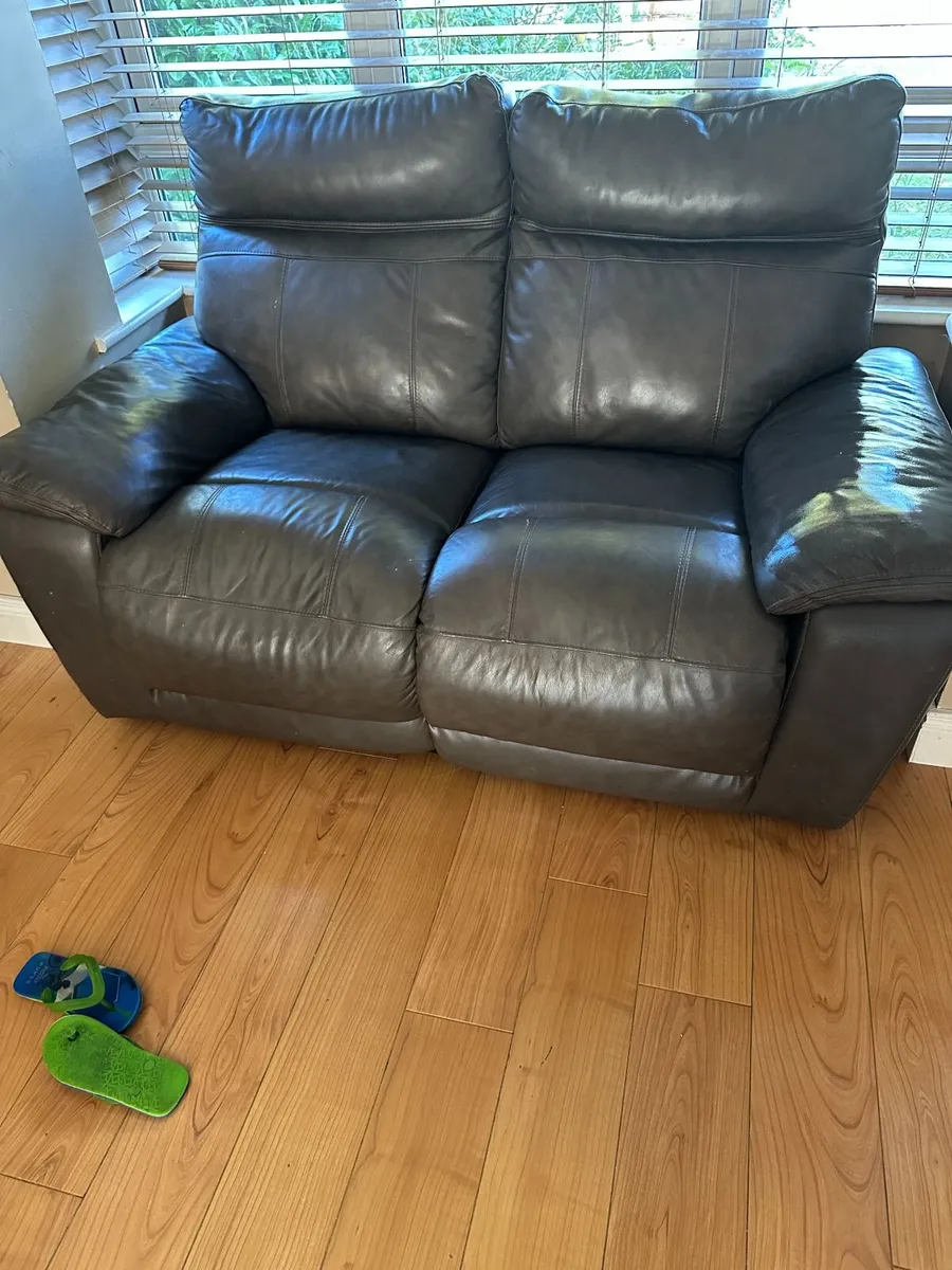 SOFA SET - Image 2