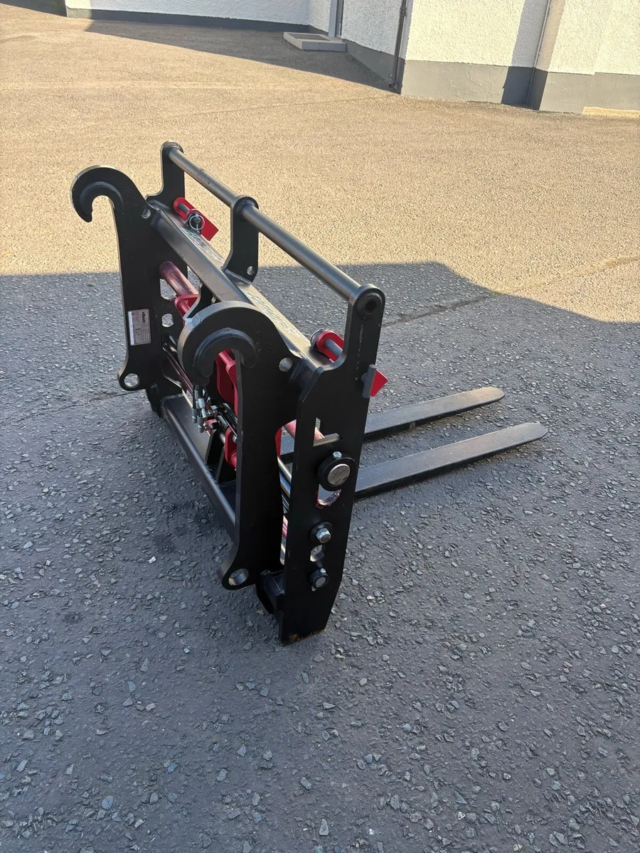 Albutt Hydraulic Pallet Fork Positioners - Image 3