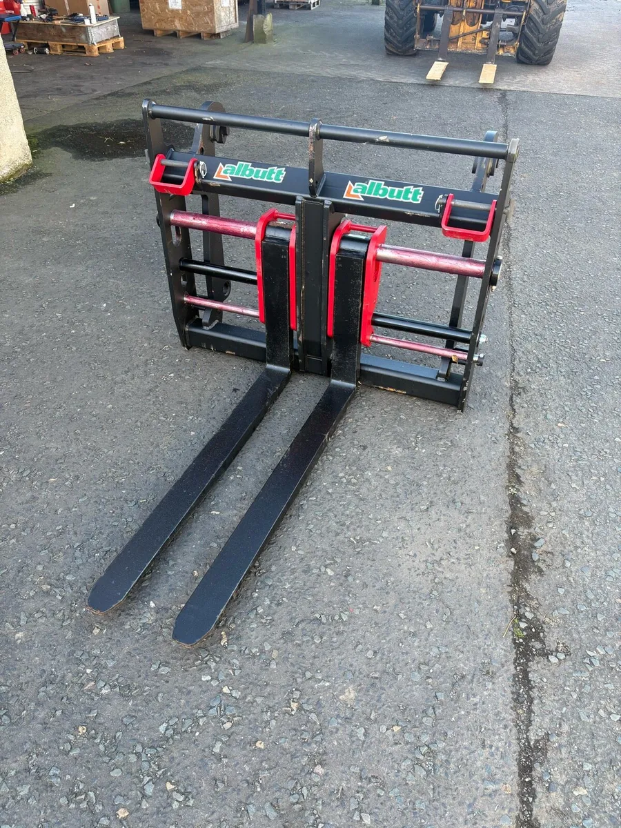 Albutt Hydraulic Pallet Fork Positioners - Image 1