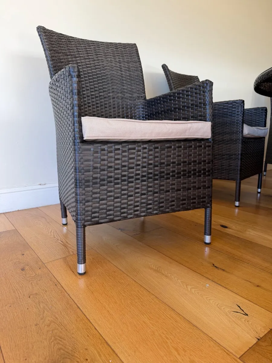 Home and Garden Furniture - Image 4