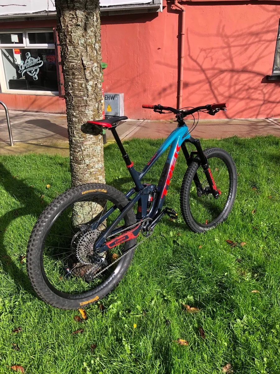 Trek Slash 7.0 - Image 2