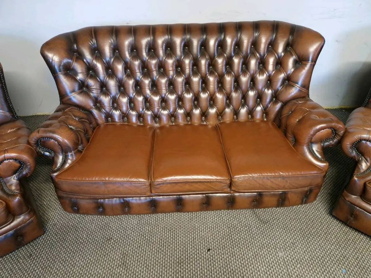 Chesterfield - Image 4