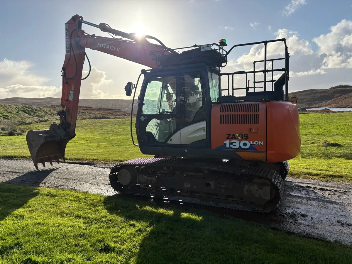 HITACHI 130-6 - Image 2