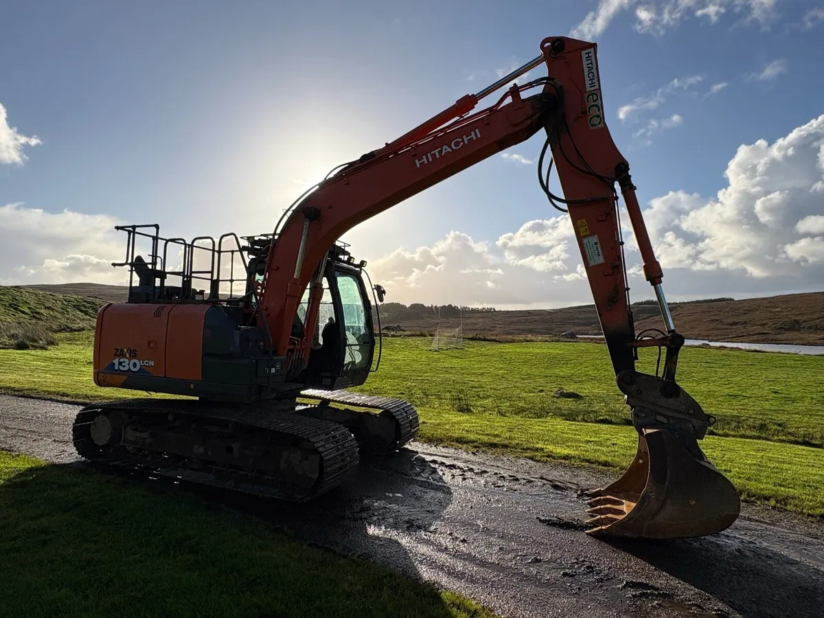 HITACHI 130-6 - Image 3