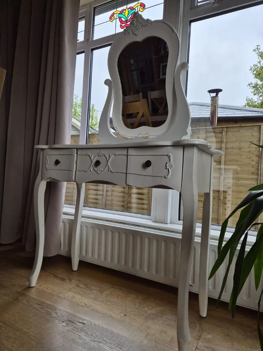 Dressing Table - Image 3