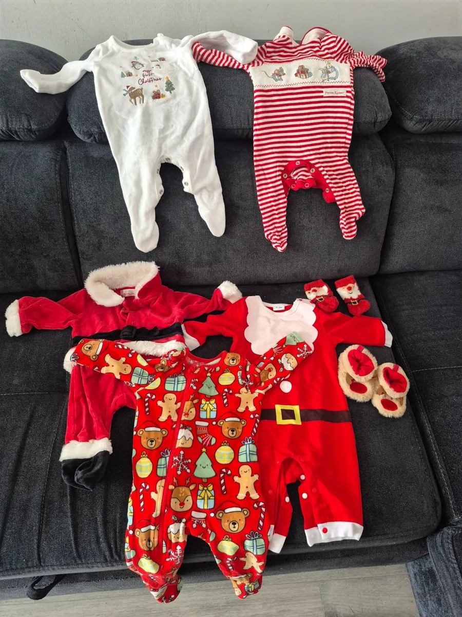 Xmass baby clothing plus toys - Image 1