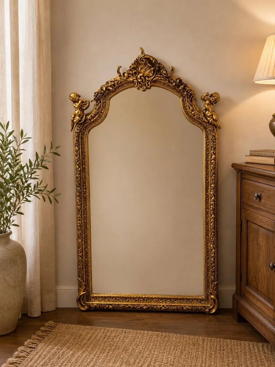 19th Century Antique Gilded Mirror. - Image 1