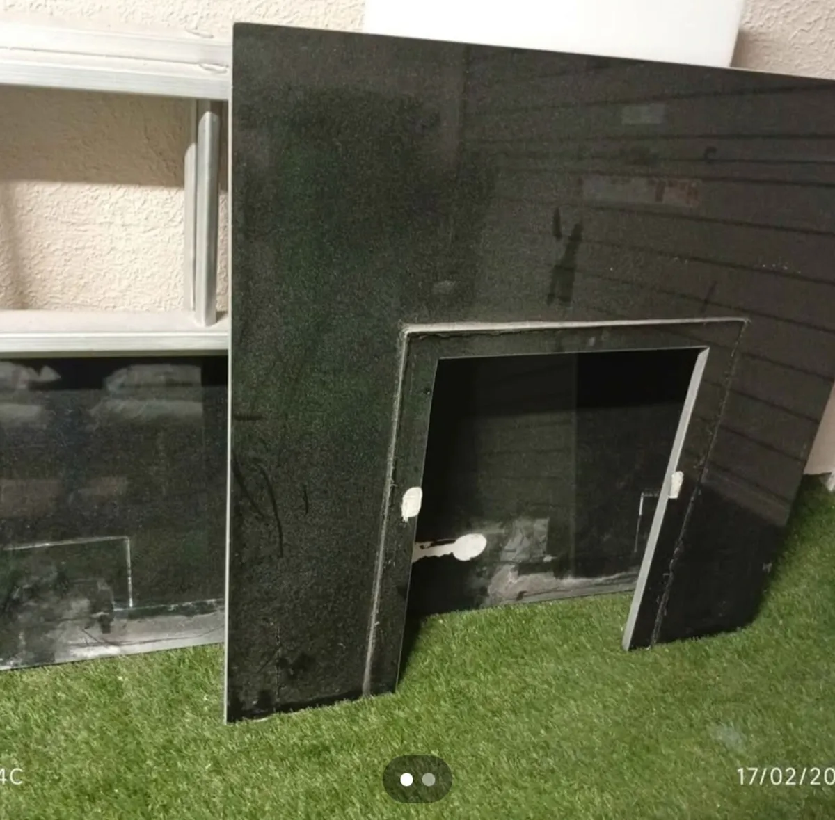 Black granite fireplace insert and hearth - Image 1
