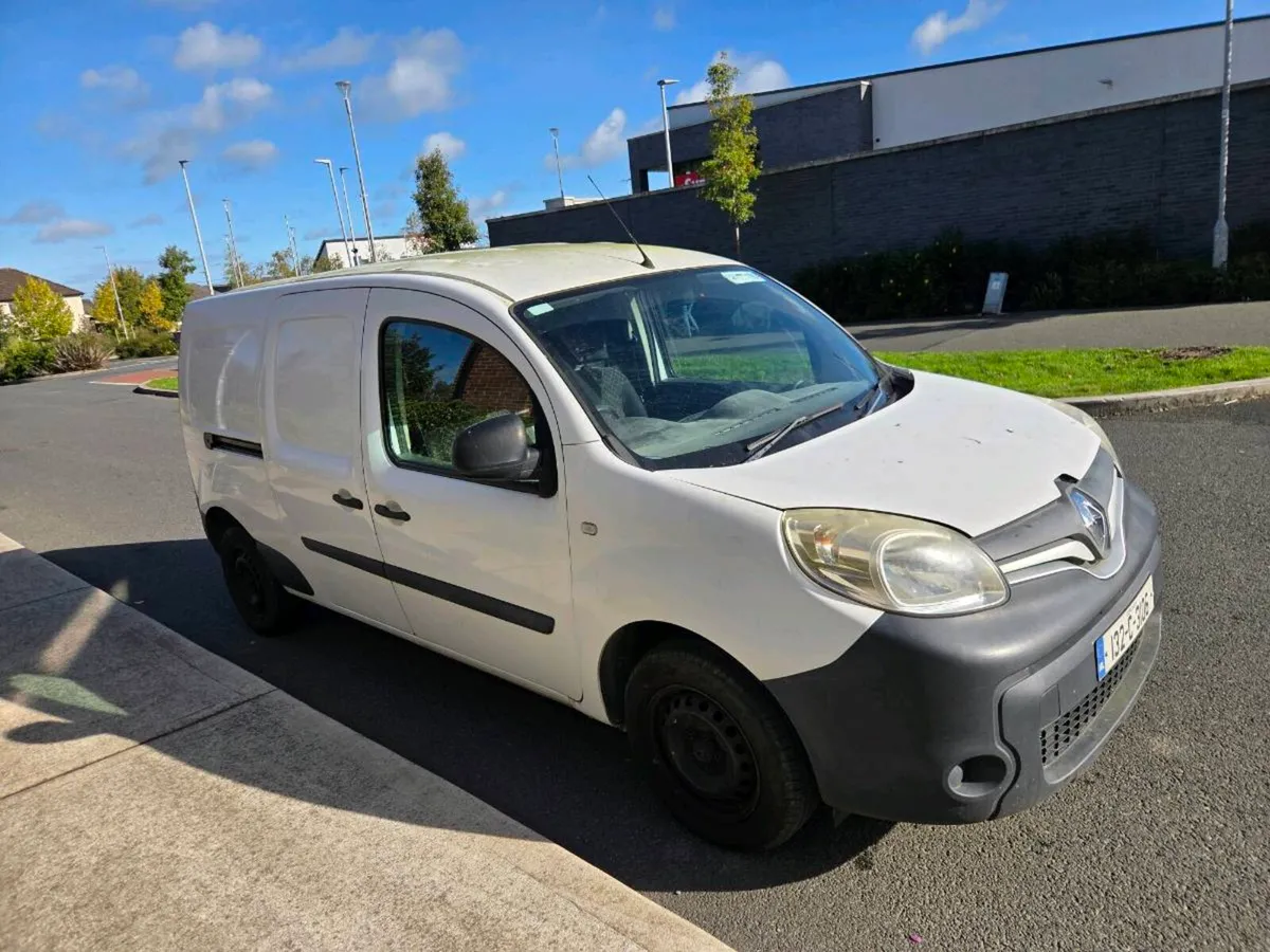132 Reanult Kangoo Maxi long cvrt and tax - Image 1