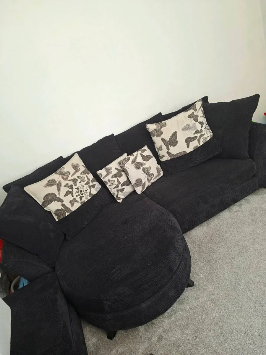 DFS Sofa - Image 3