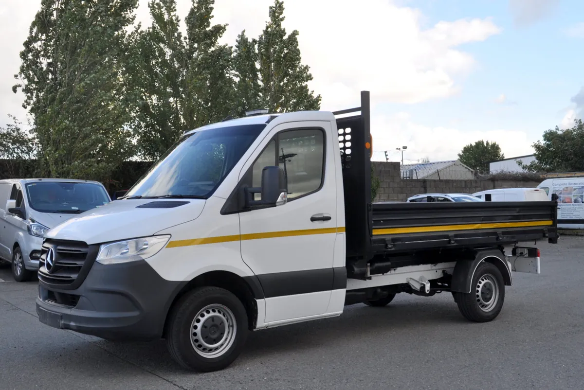 Mercedes-Benz Sprinter Tipper - Image 1