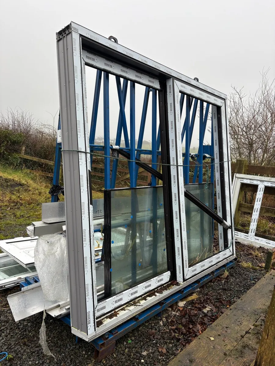 Sliding door