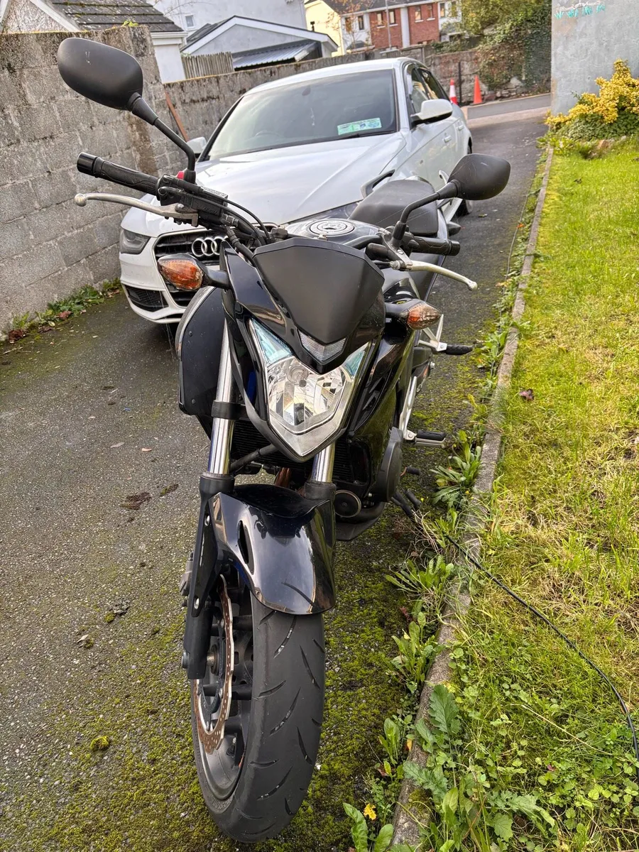 Motorbike - Image 1