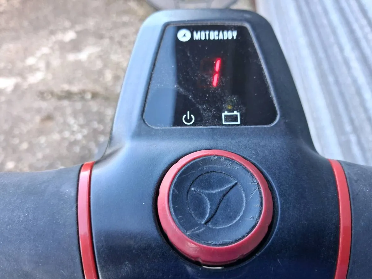 Motocaddy S1 and 18 hole lithium battery - Image 2