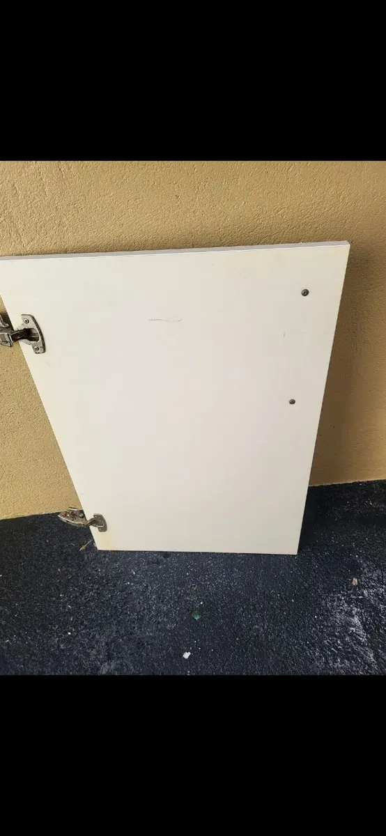 Cupboard doors x4 - Image 2