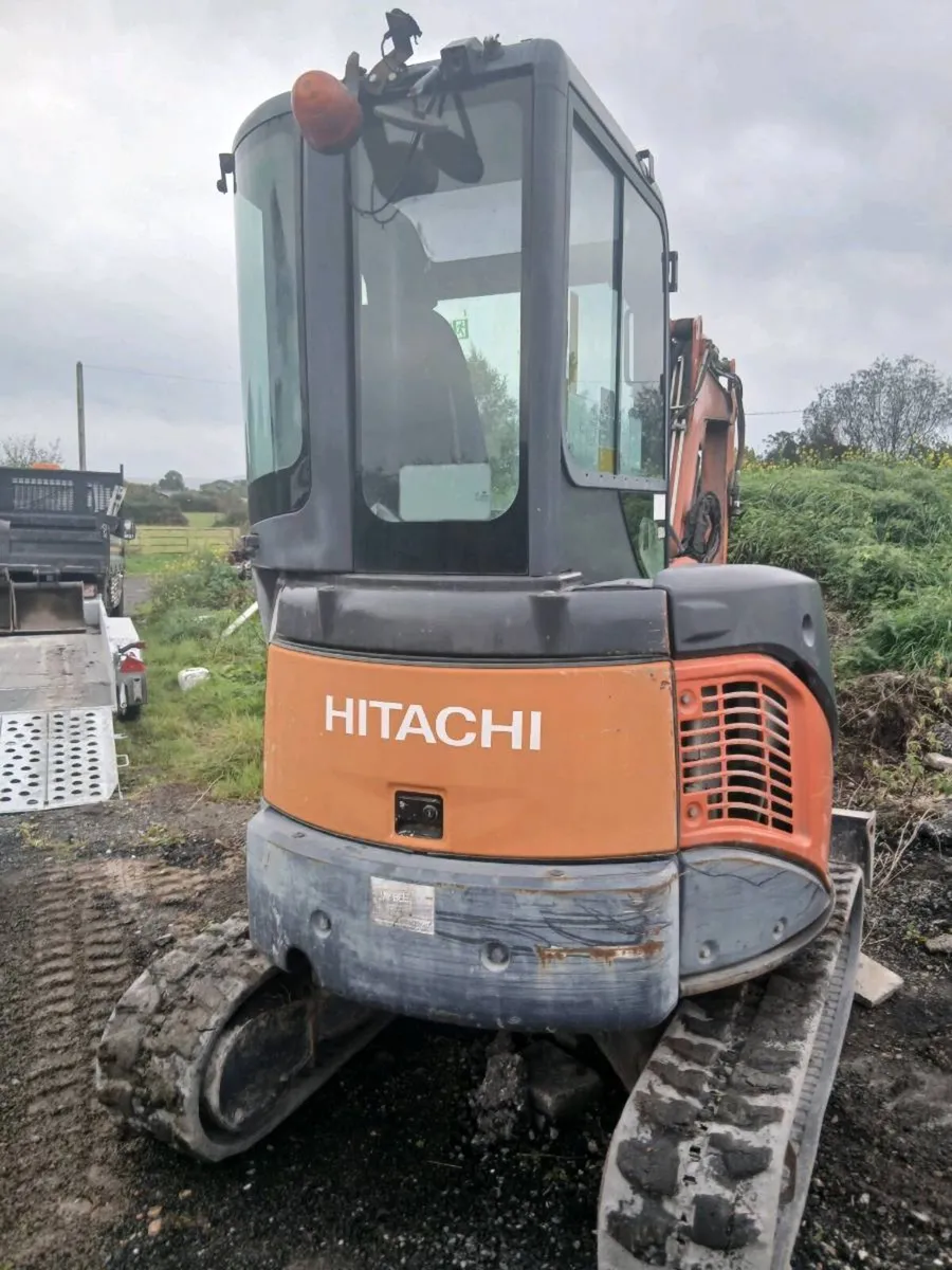 Hitachi Zaxis 29U - Image 1