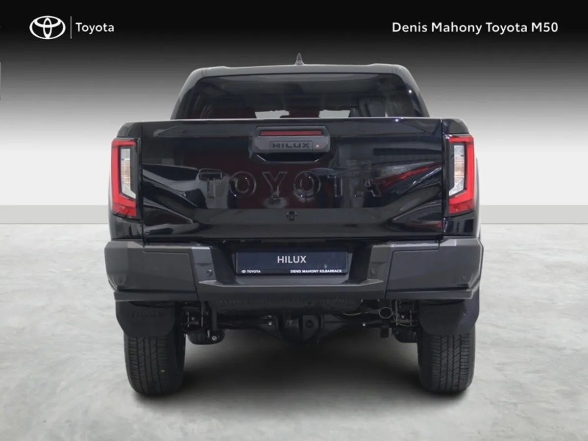 Toyota Hilux SR5 INC Vat - Image 4