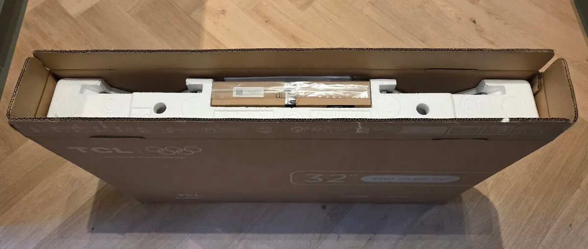 BRAND NEW - 32 inch T.V - Image 4